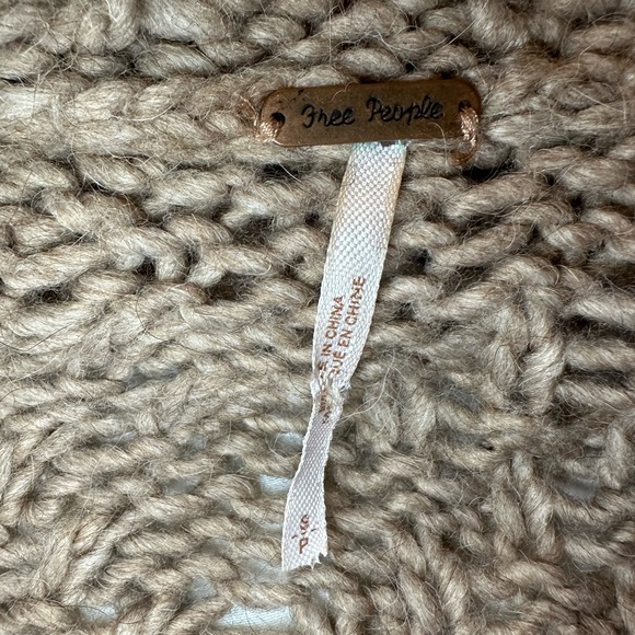 Free People tan knit cardigan - Picture 3 of 3